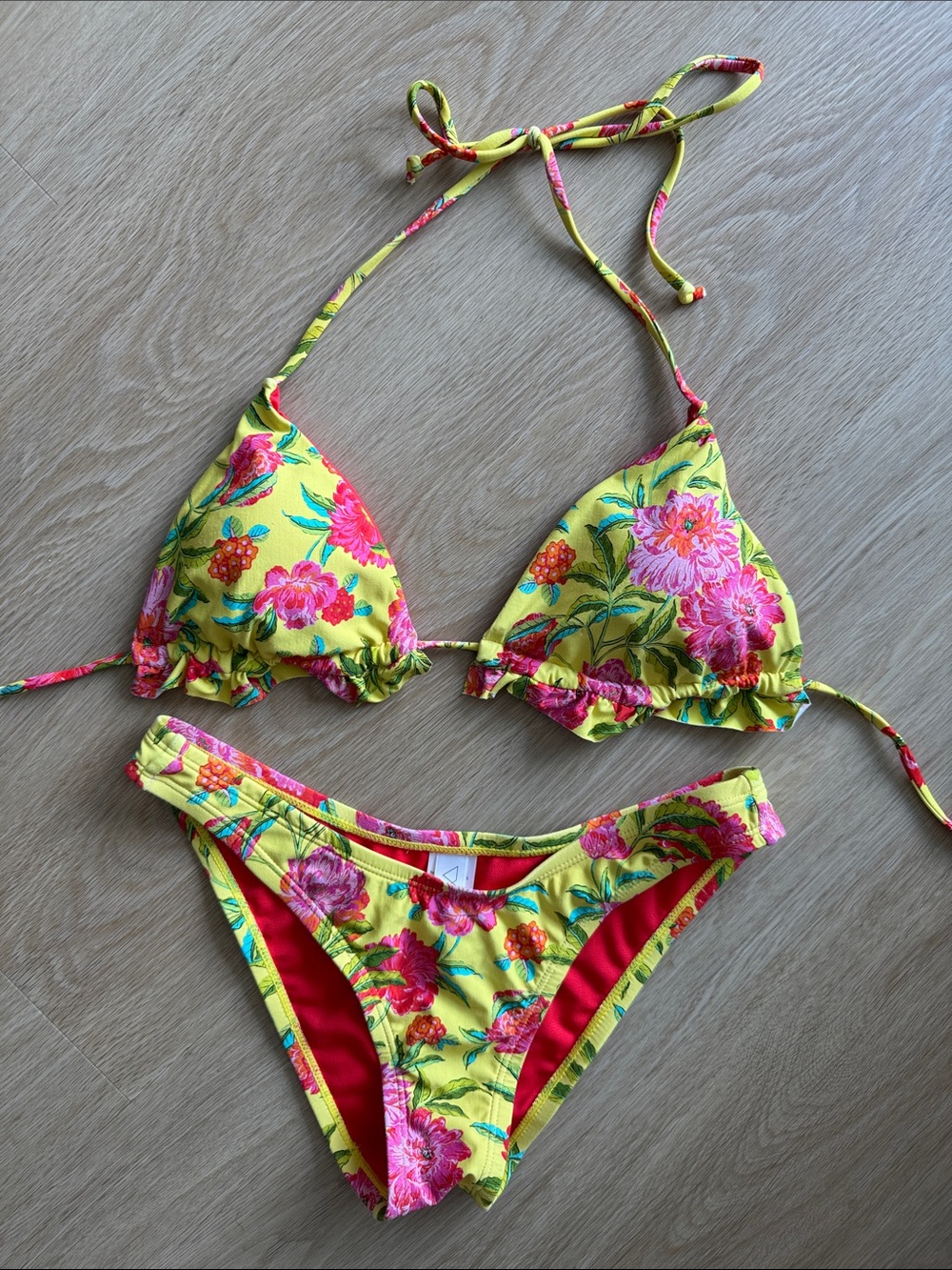 VYB swimsuit set | yellow floral bikini | top: M bottom: S